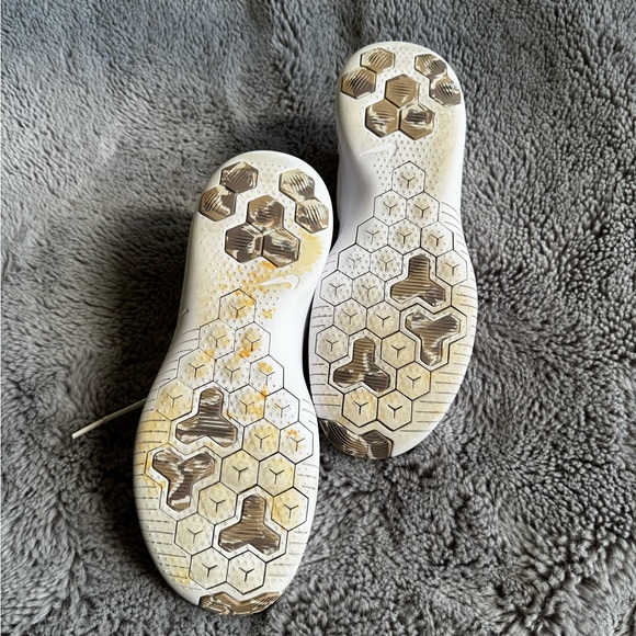 Women's NIKE Free TR Flyknit 3 Running Training Shoes Sneakers Size 8 - Picture 7 of 7